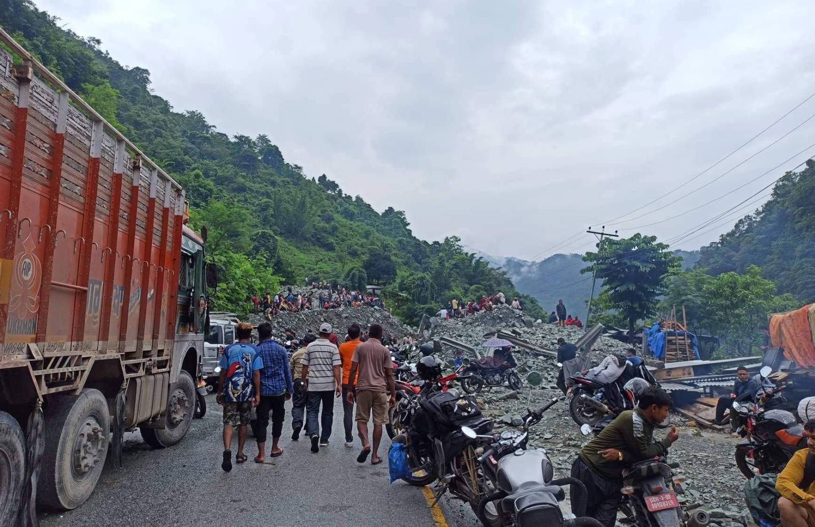 Narayangadh-Muglin road block again