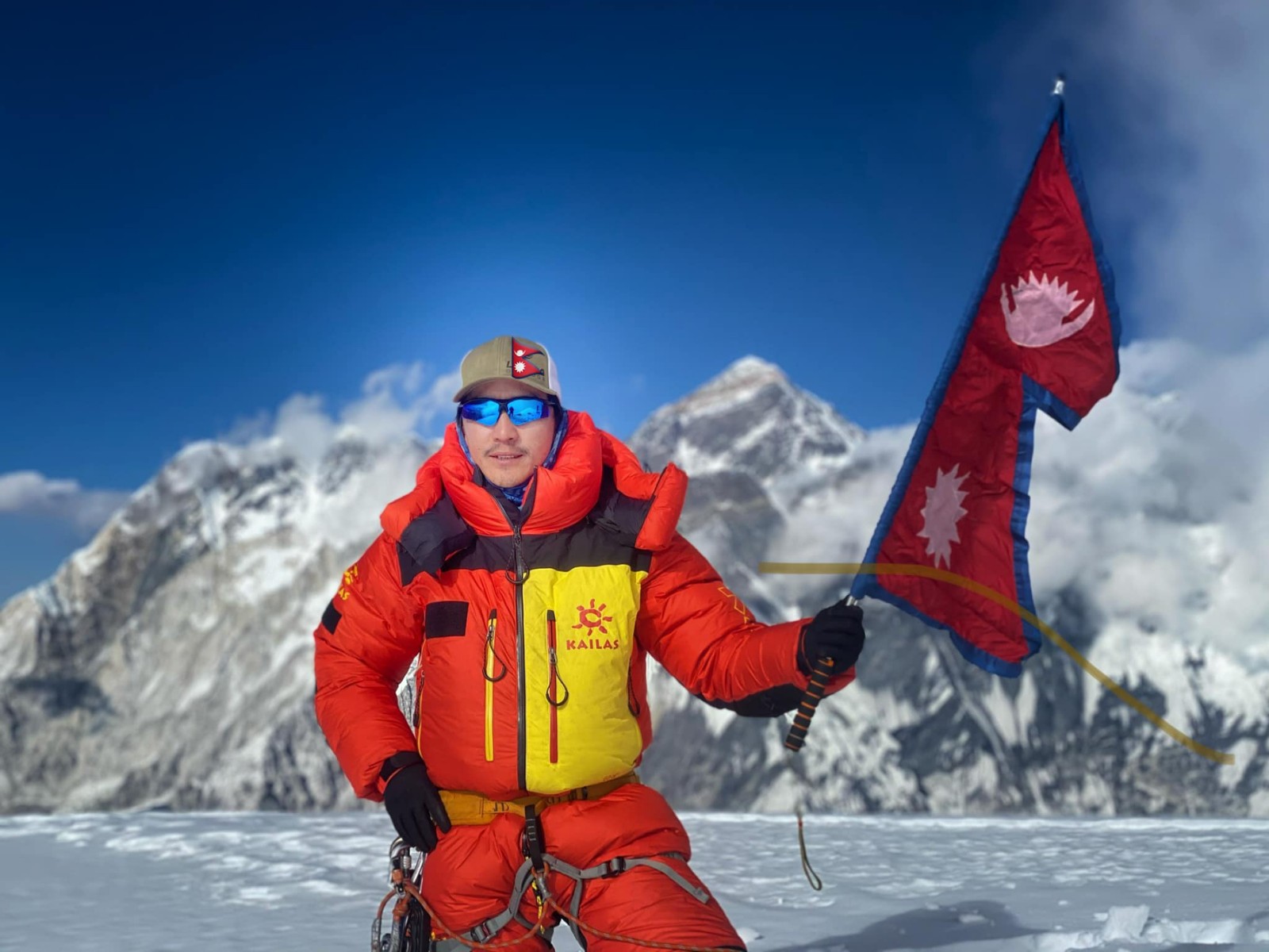 Mount Everest was scale three times in ten days by Lakpa Dendi Sherpa