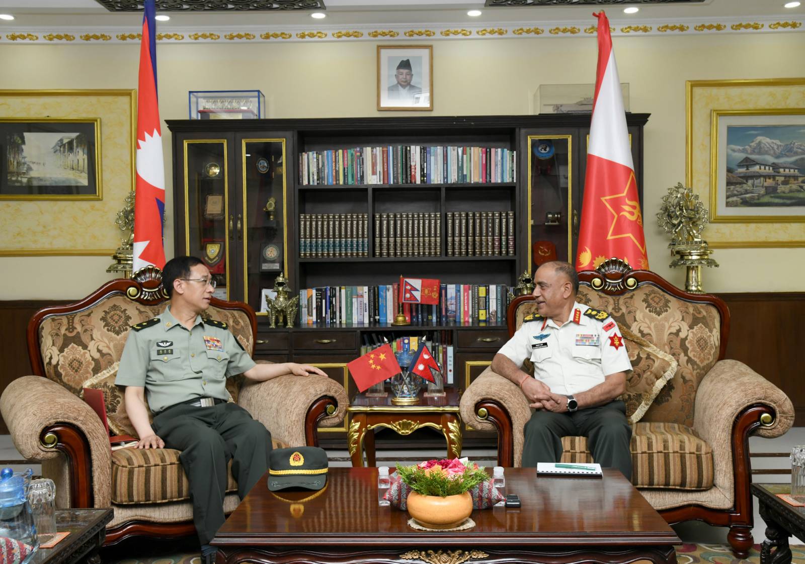 Courtesy meeting between Nepalese and Chinese military officials