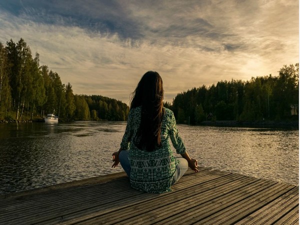 Power of Meditation: Enhancing Mental Clarity and Physical Well-being