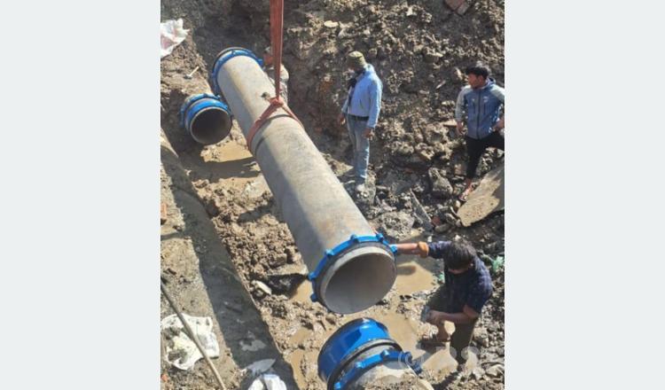 Melamchi water pipe repaired at Babarmahal