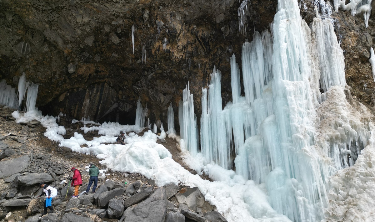 Sunchhahara in Myagdi awaits infrastructure and tourists