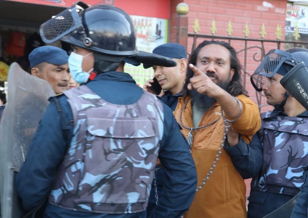 Activist Sunar arrested on charges of trying to enter Parliament building