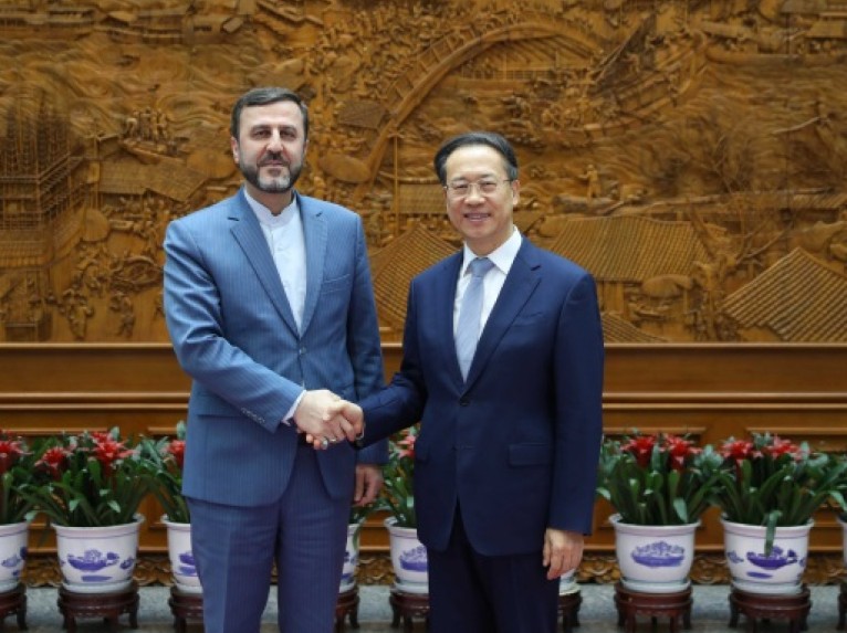 China hosts Iranian, Russian diplomats for nuclear talks