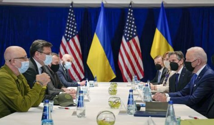 Ukraine set for crucial talks with US on ending war with Russia