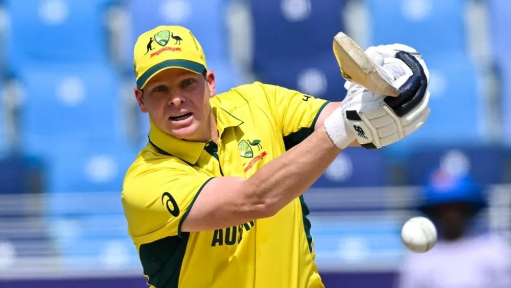 Smith retires from ODI cricket after losing to India