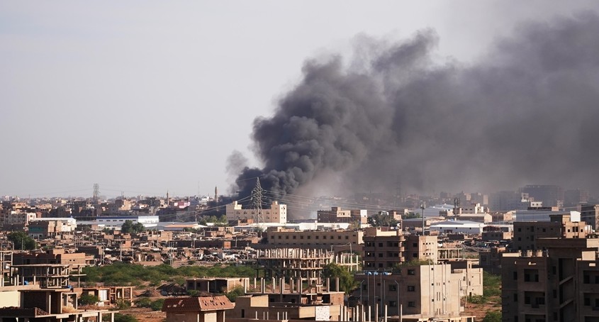 Sudan army says retakes presidential palace from RSF