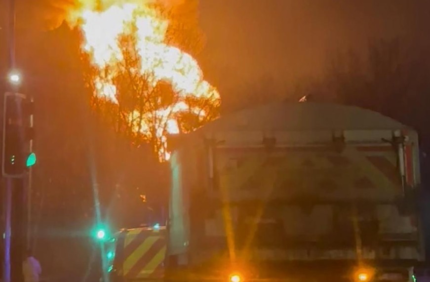 London’s Heathrow airport closed after fire causes major power cut