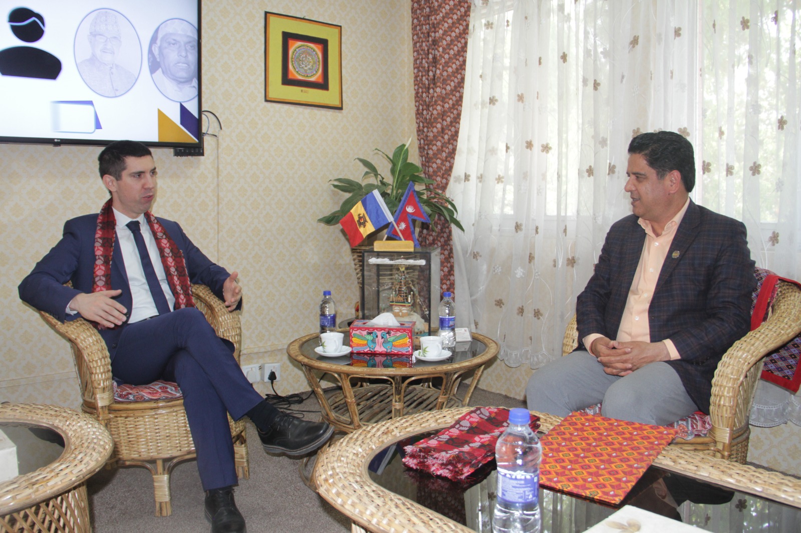 Industry Minister Bhandari, Foreign Affairs Ministers of Moldova hold talks