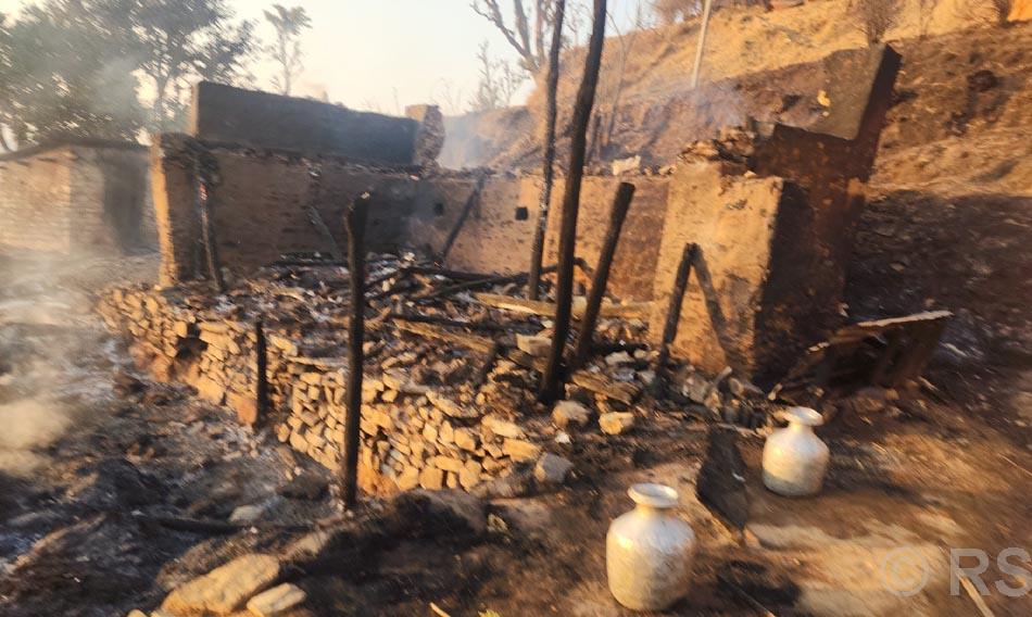 Forest fires enter settlements: Houses, school destroyed in Bhojpur, Khotang