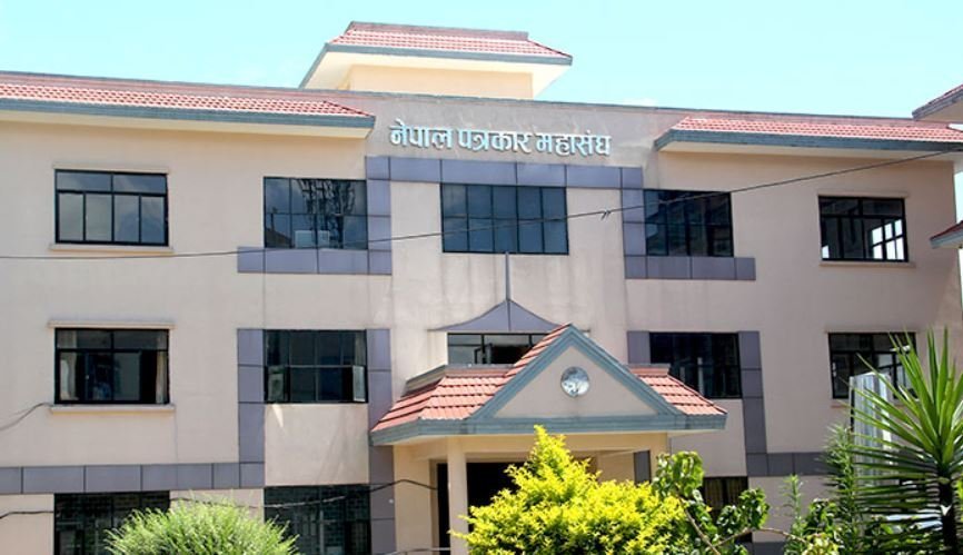 Tributes paid to journalist Rajak, FNJ stages protest