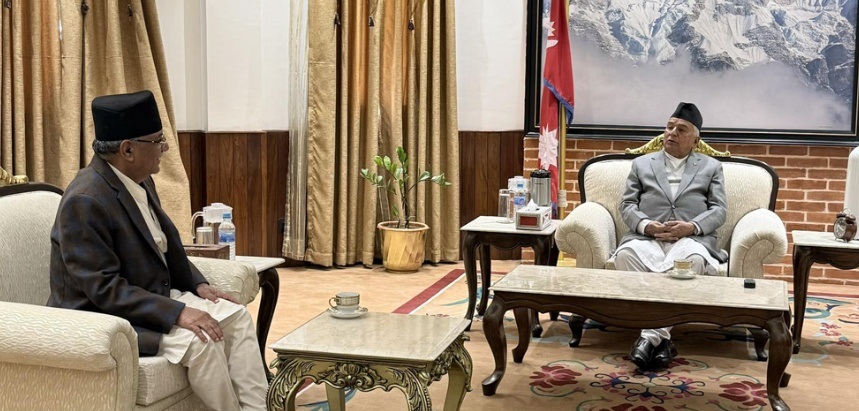 Prachanda reaches Sheetal Niwas before meeting Deuba and Oli