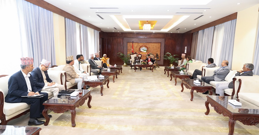 Ruling parties push for policies to revive economy, inspire youth