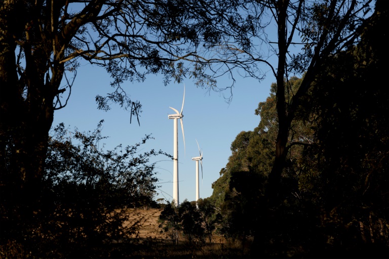 UK hosts global energy summit with renewables under attack