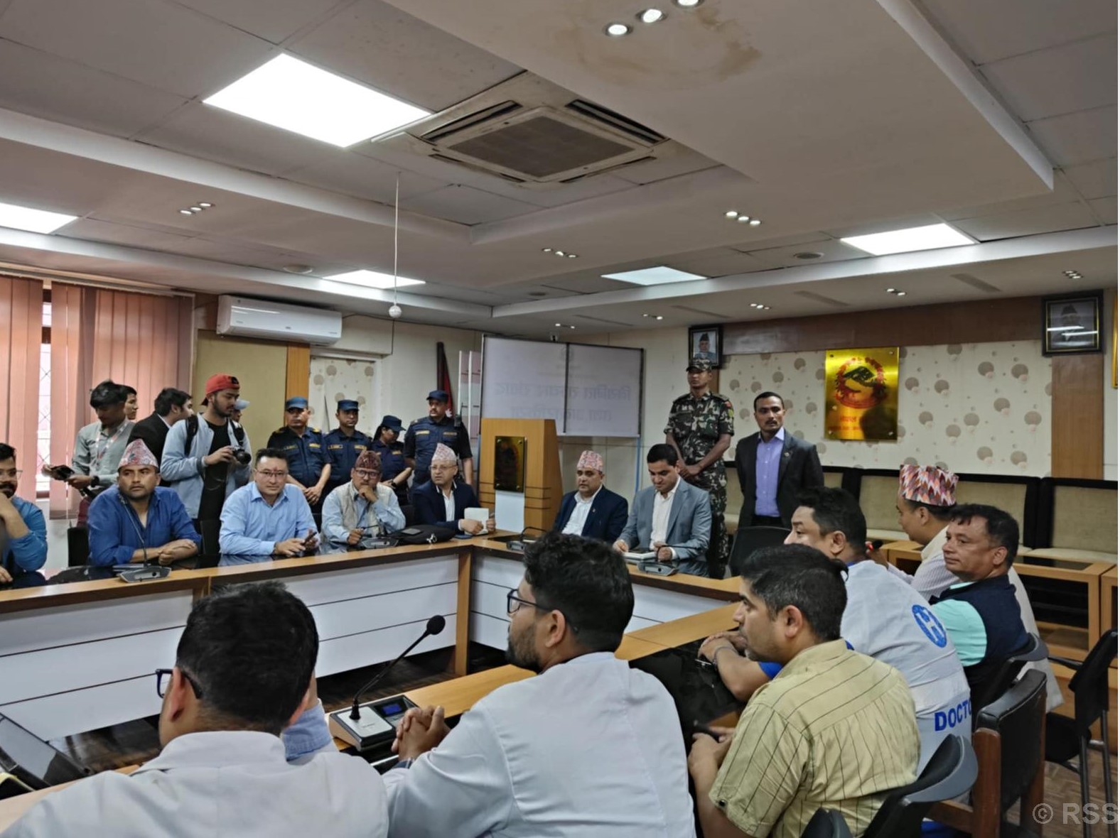 Health Minister Poudel urges equal allowances for residential doctors