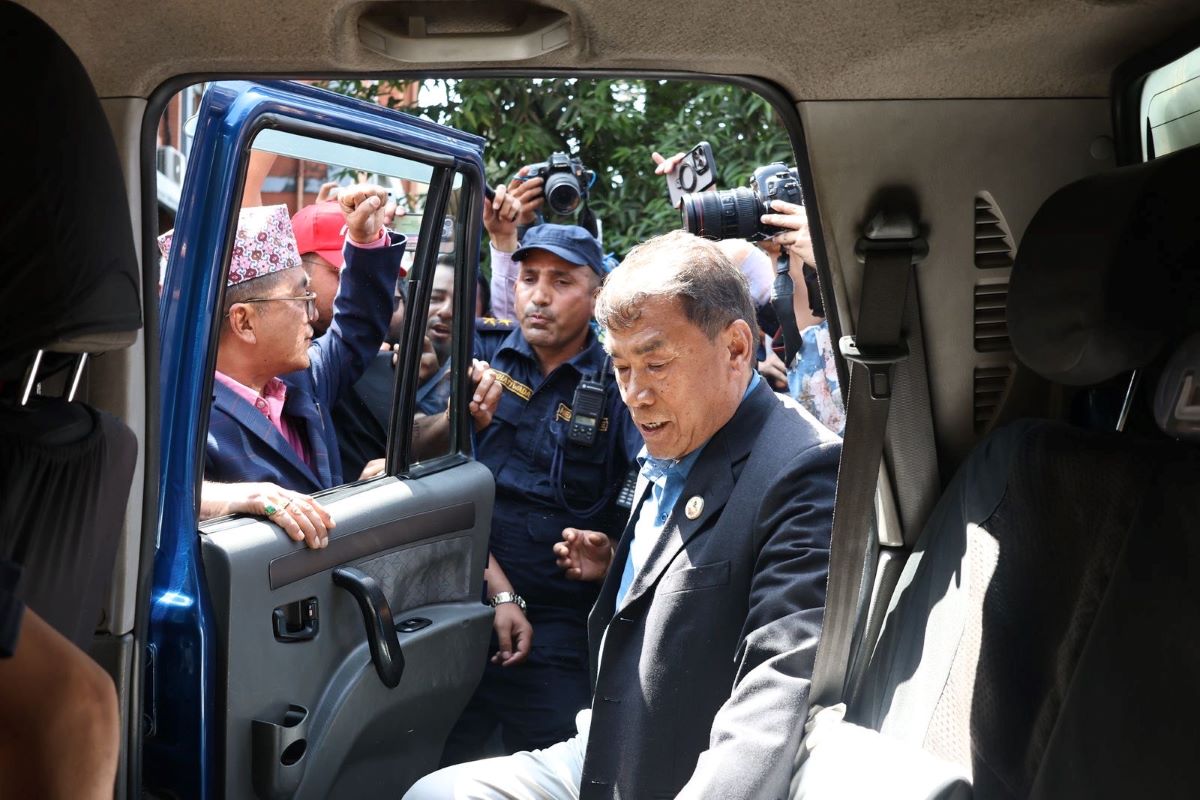 Seven, including RPP Chair Lingden, arrested during Singha Durbar protest