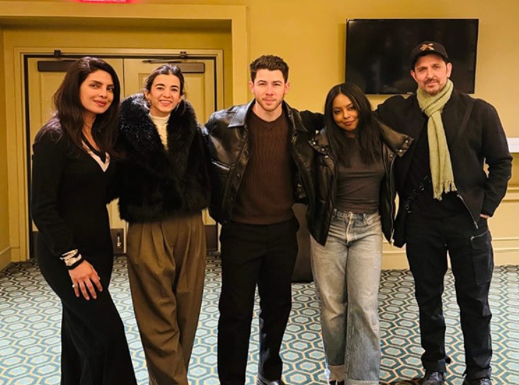 Hrithik Roshan, Saba Azad enjoy Broadway night with Priyanka Chopra, Nick Jonas after attending ‘The Last Five Years’