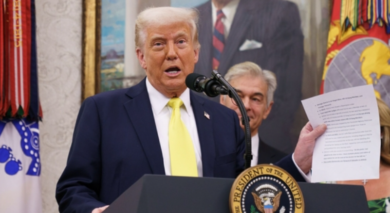 Donald Trump’s session with reporters cut short after young girl faints in Oval Office