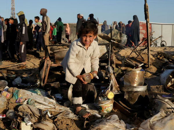 US strikes Houthi-linked sites in Yemen, 3 killed