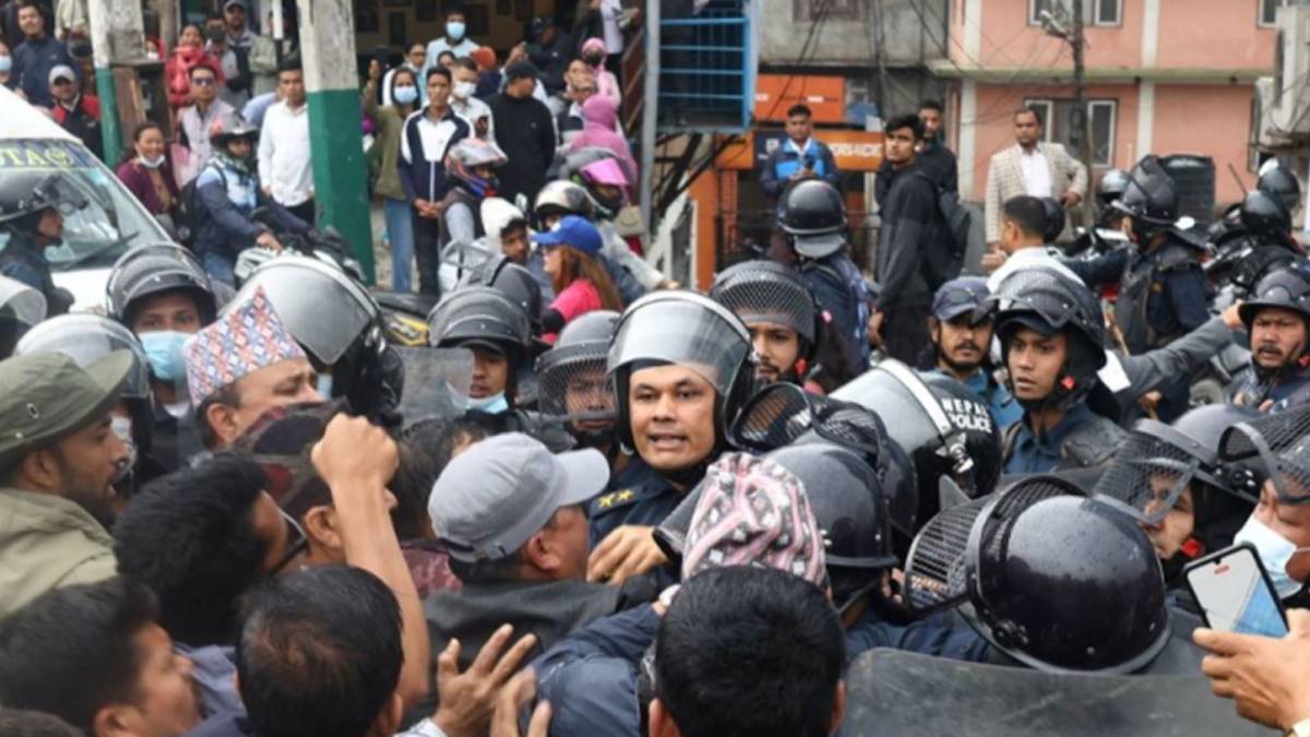 Maoist Centre urges government to resolve teachers’ protest through dialogue