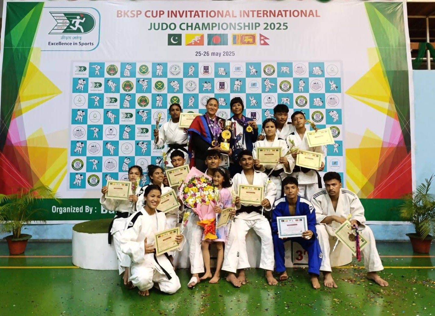 Nepal wins 10 medals including five gold medal in Bangladesh
