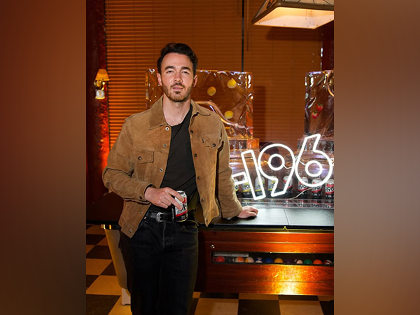 Kevin Jonas opens up about seeing therapist to navigate ‘jarring’ highs and lows of his career