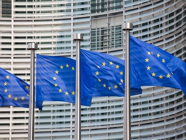 European Commission welcomes Ukraine-US fossil fuel deal that doesn’t hinder EU accession