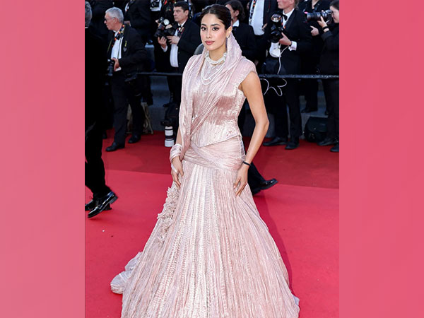 “Reminding us of Sridevi,” say fans as they hail Janhvi Kapoor’s Cannes debut look in Tarun Tahiliani outfit
