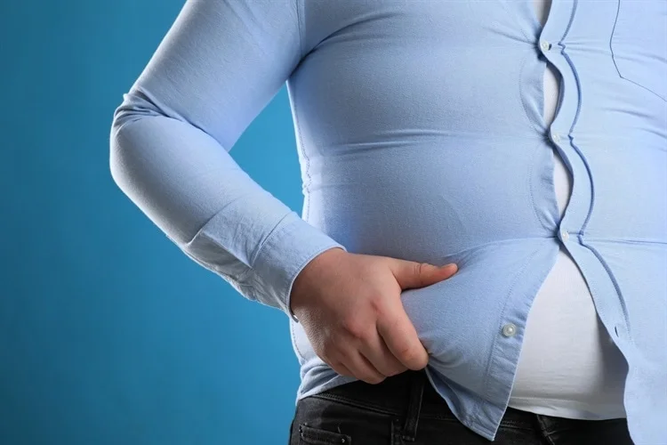 What are the long-term health risks of obesity and how can it be prevented?