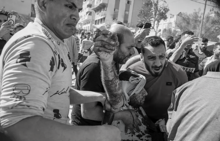 At least 21 die in Israeli attacks on Gaza: Report