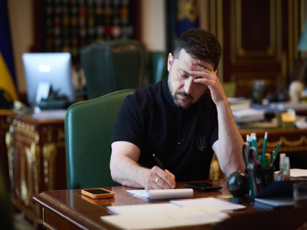 Zelenskyy lauds EU’s 17th sanctions package on Russia, urges stronger measures targeting other sectors