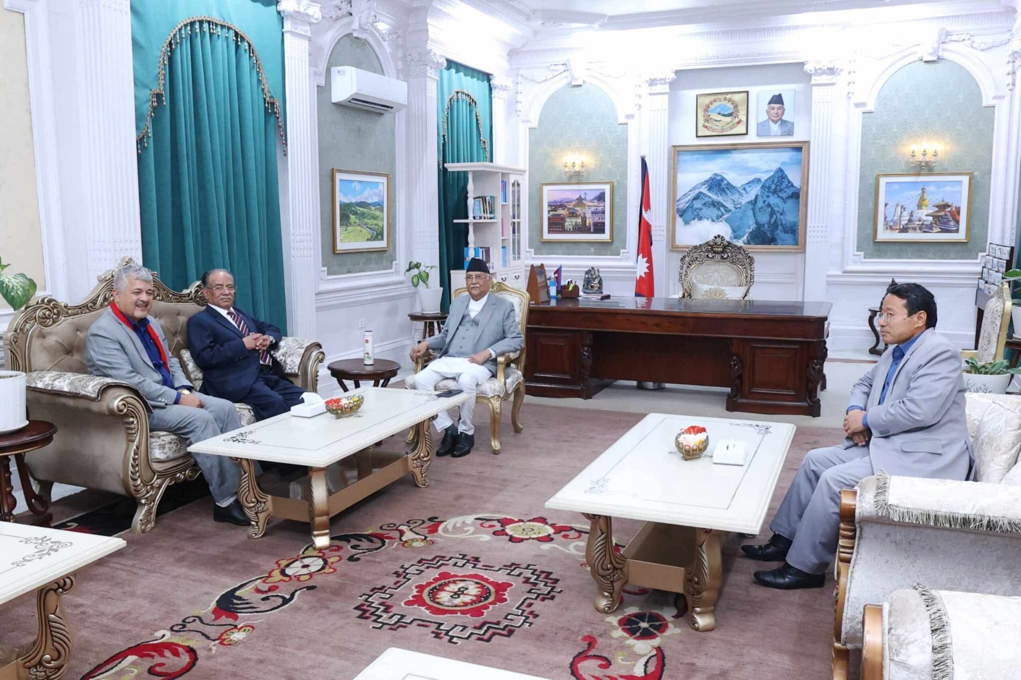 Oli and Prachanda hold talks to resolve transitional justice deadlock