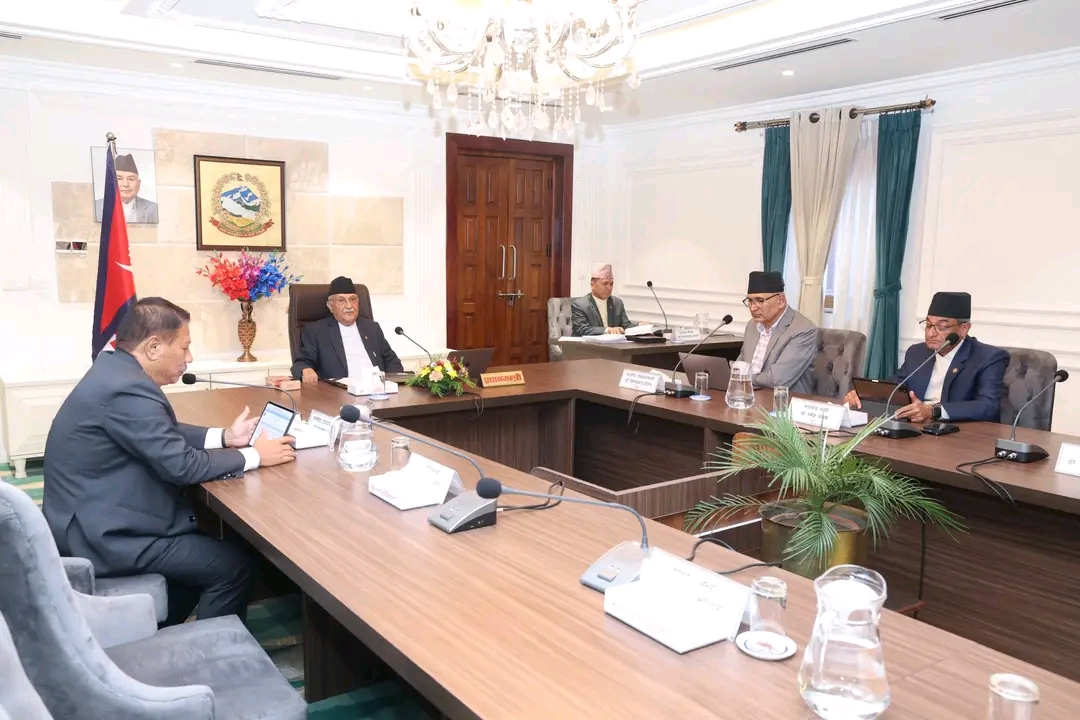 Cabinet meeting commences