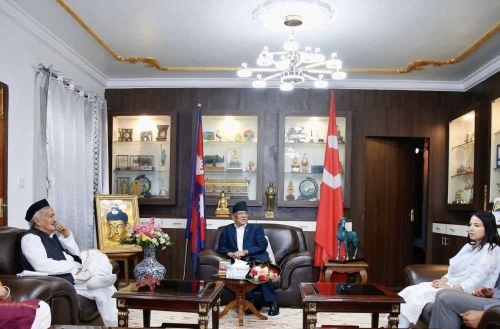 BJP leader Koshiyari meets Prachanda 