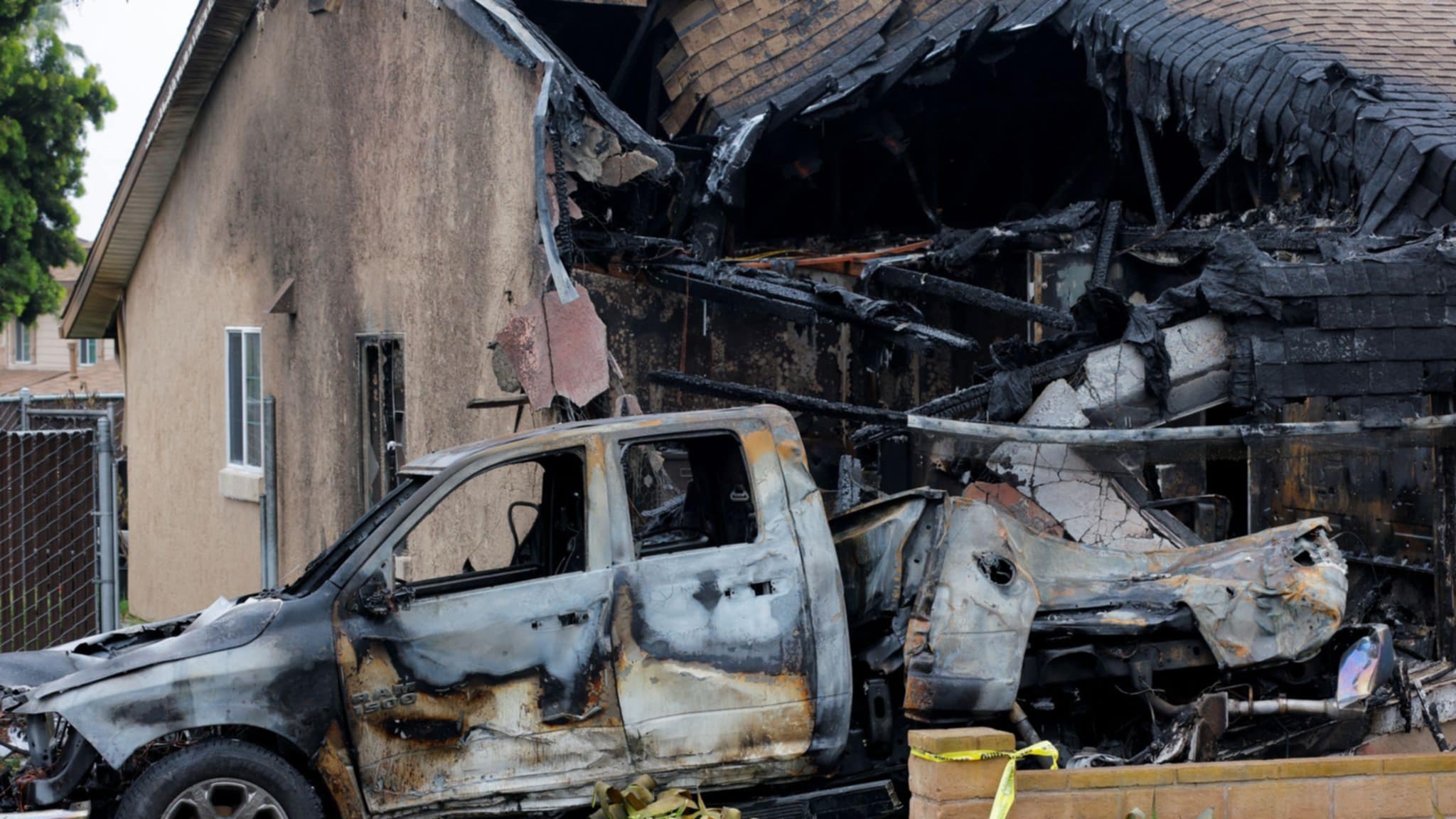 Multiple people dead in San Diego plane crash