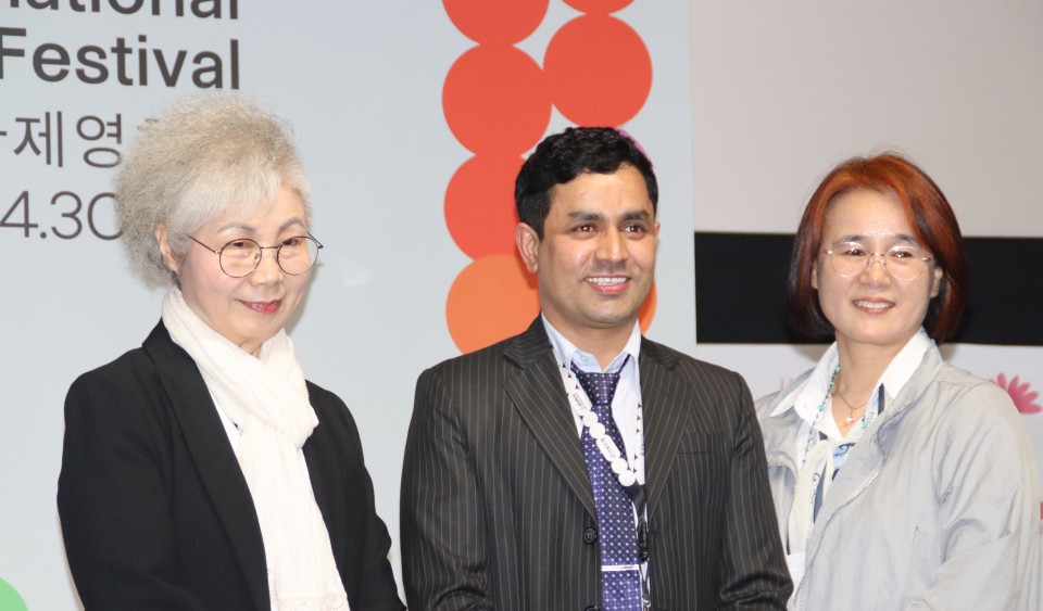 Nepali artistes honoured in 26th Jeonju International Film Festival