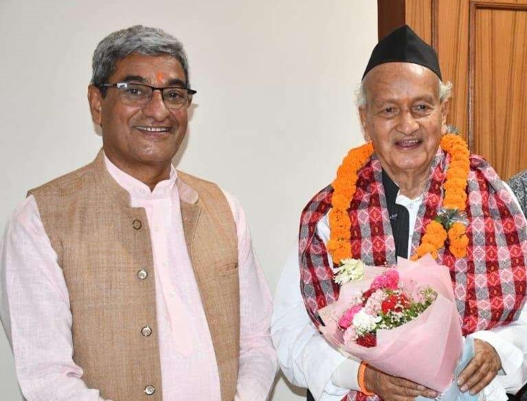 BJP leader Koshiyari meets Home Minister Lekhak