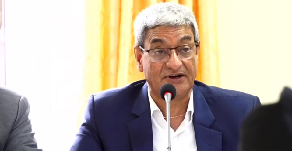 Home Minister Lekhak says he will respond to visit visa scandal in Parliament