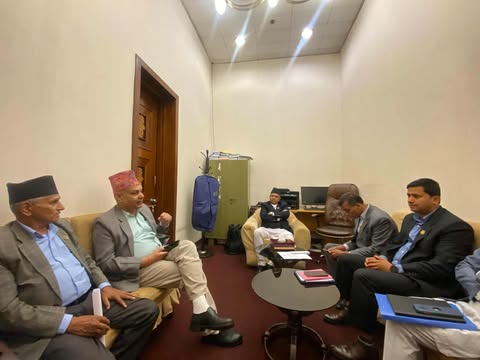 Parliament stalemate drags on as opposition, ruling alliance remain firm