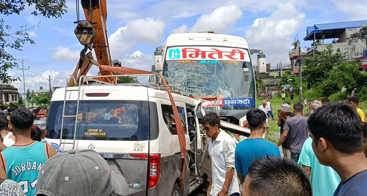 Two-vehicle collision kills 7 in Chitwan