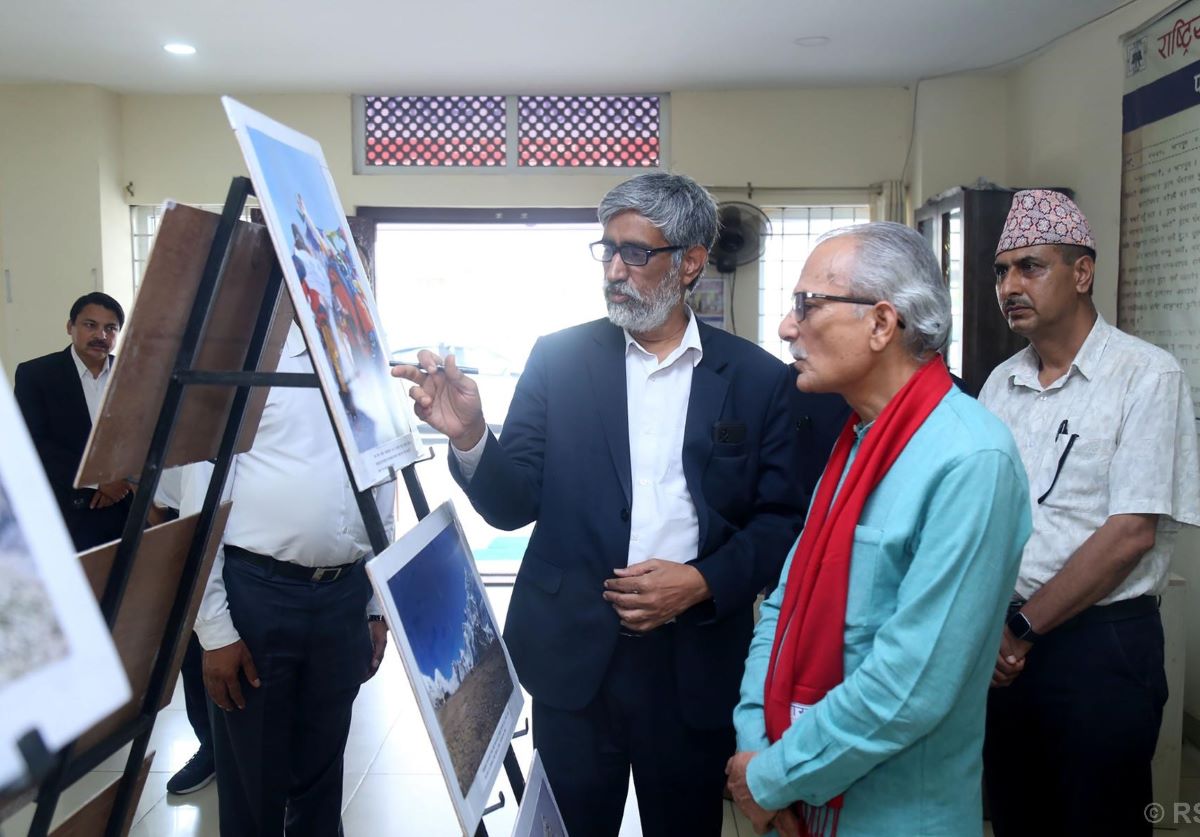 Former PM Dr Bhattarai, leader Thapa observe RSS Photo Expo