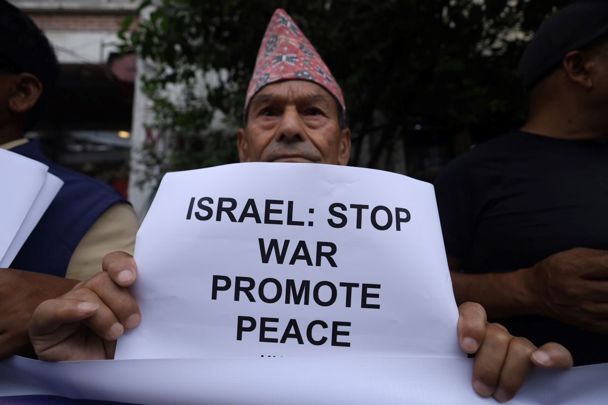 Human rights activists protest outside Israeli Embassy