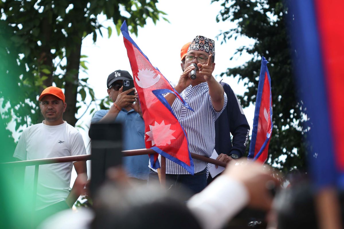 Valley bandh called off as royalist leaders released from custody