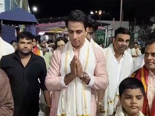 Actor Sonu Sood prays for “happiness”, “prosperity” at Lord Venkateswara temple