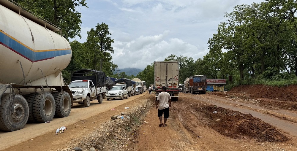 Narayangadh-Butwal section halted; use of alternative route suggested
