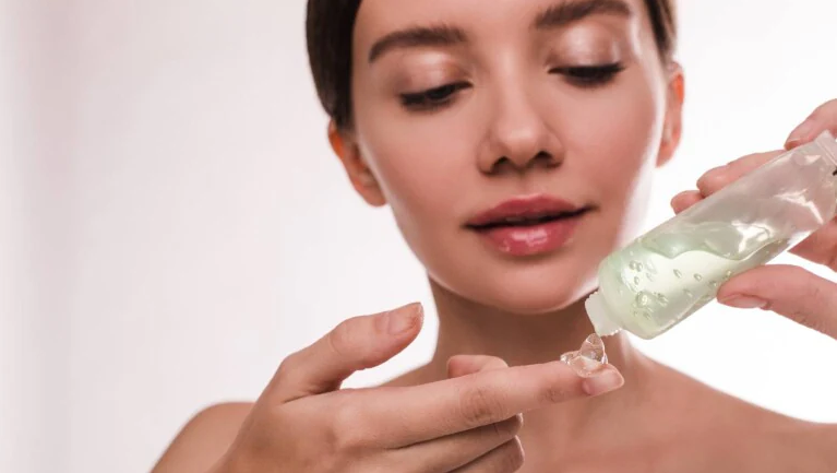 Skincare secrets: What to apply before bed for glowing and healthy skin?