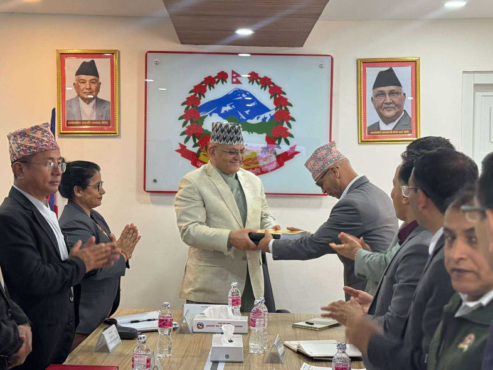 Gandaki Province CM receives report on ‘administrative structure review’