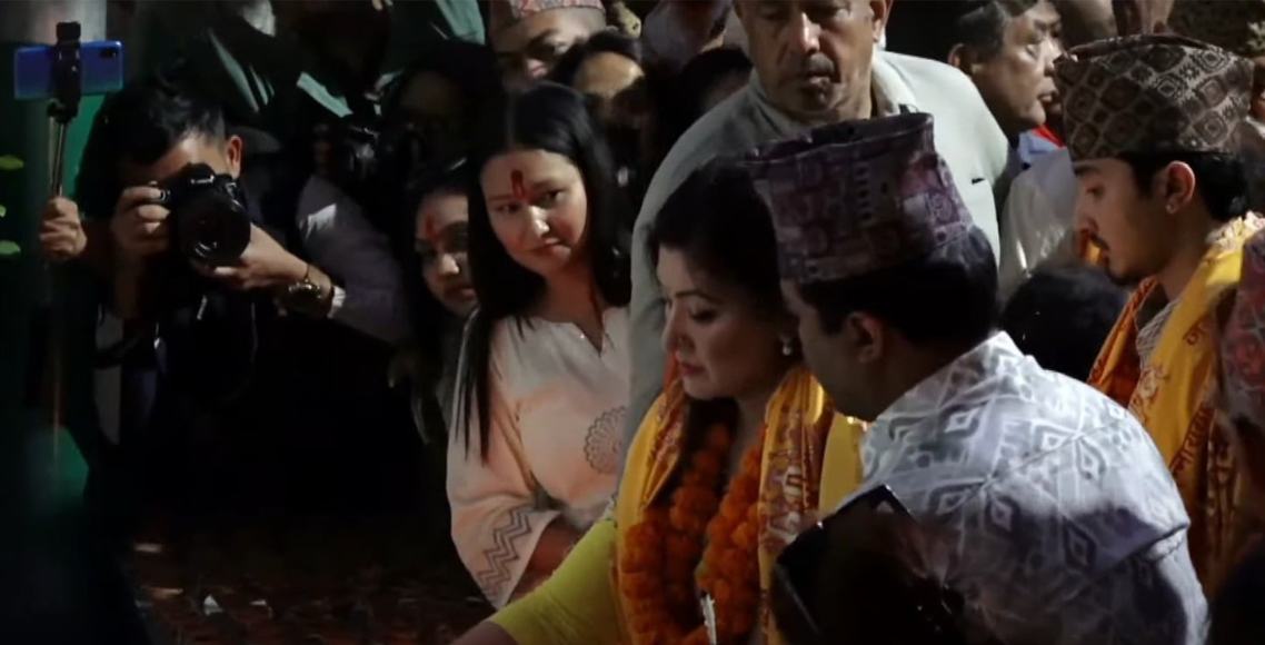 Candlelight vigil held in memory of late King Birendra’s family