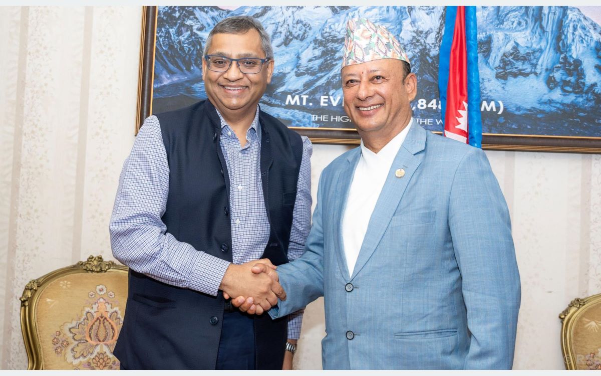 World Bank Regional Director Gupta calls on Energy Minister Khadka