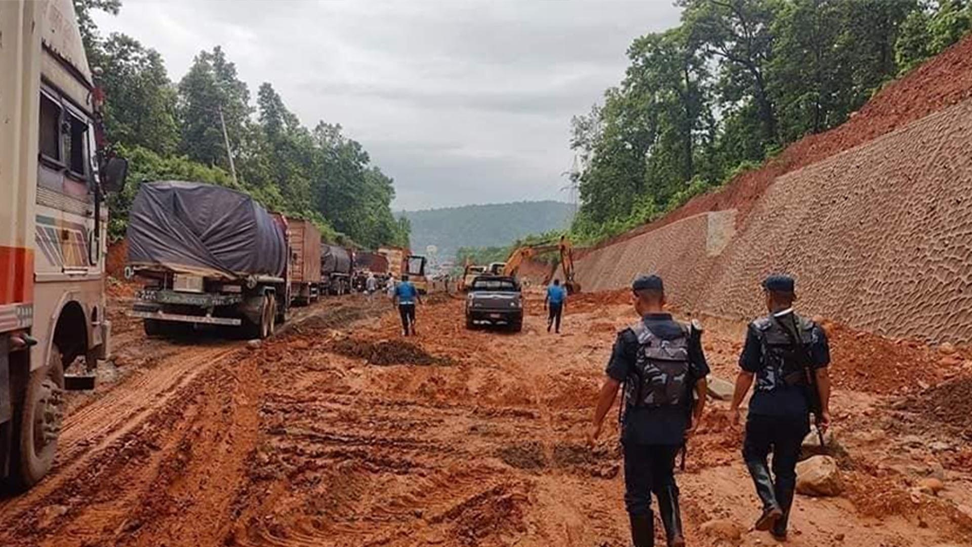 Flood washes away diversion; Narayanghat–Butwal section completely blocked
